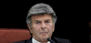 Fux vota por incompetência do STF no caso da trama golpista e declara nulidade de atos